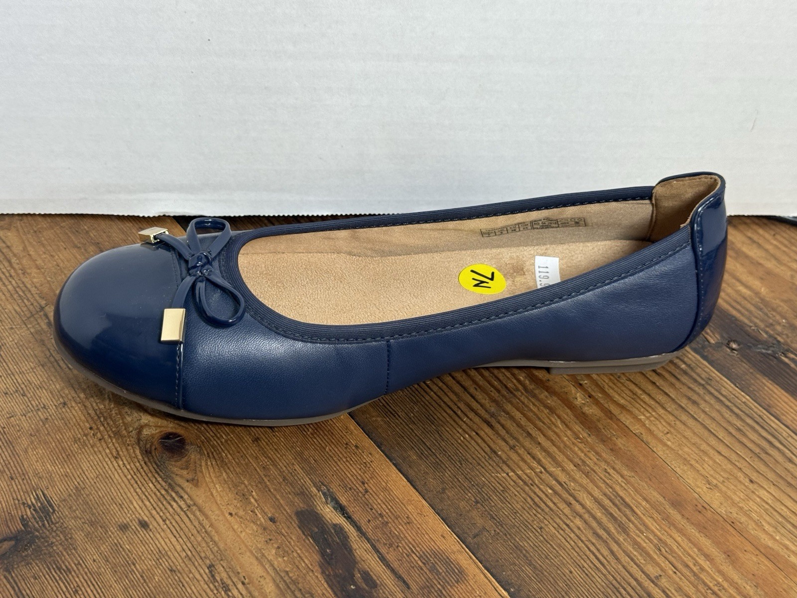Vionic Minna Ballet Flat Size 7N (W)Blue Leather Slip On Shoe Cap Toe Bow NIB (H