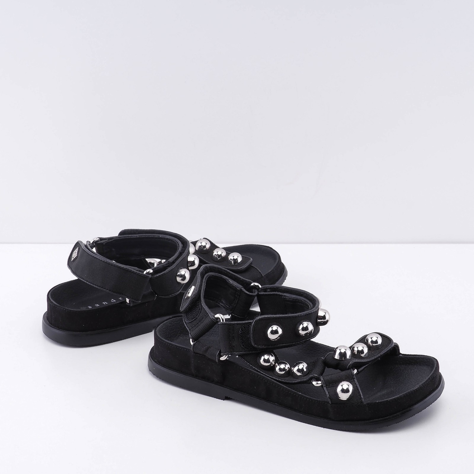 Sandro Paris women’s shoes sandals leather black studded strappy 37 SFACH00416