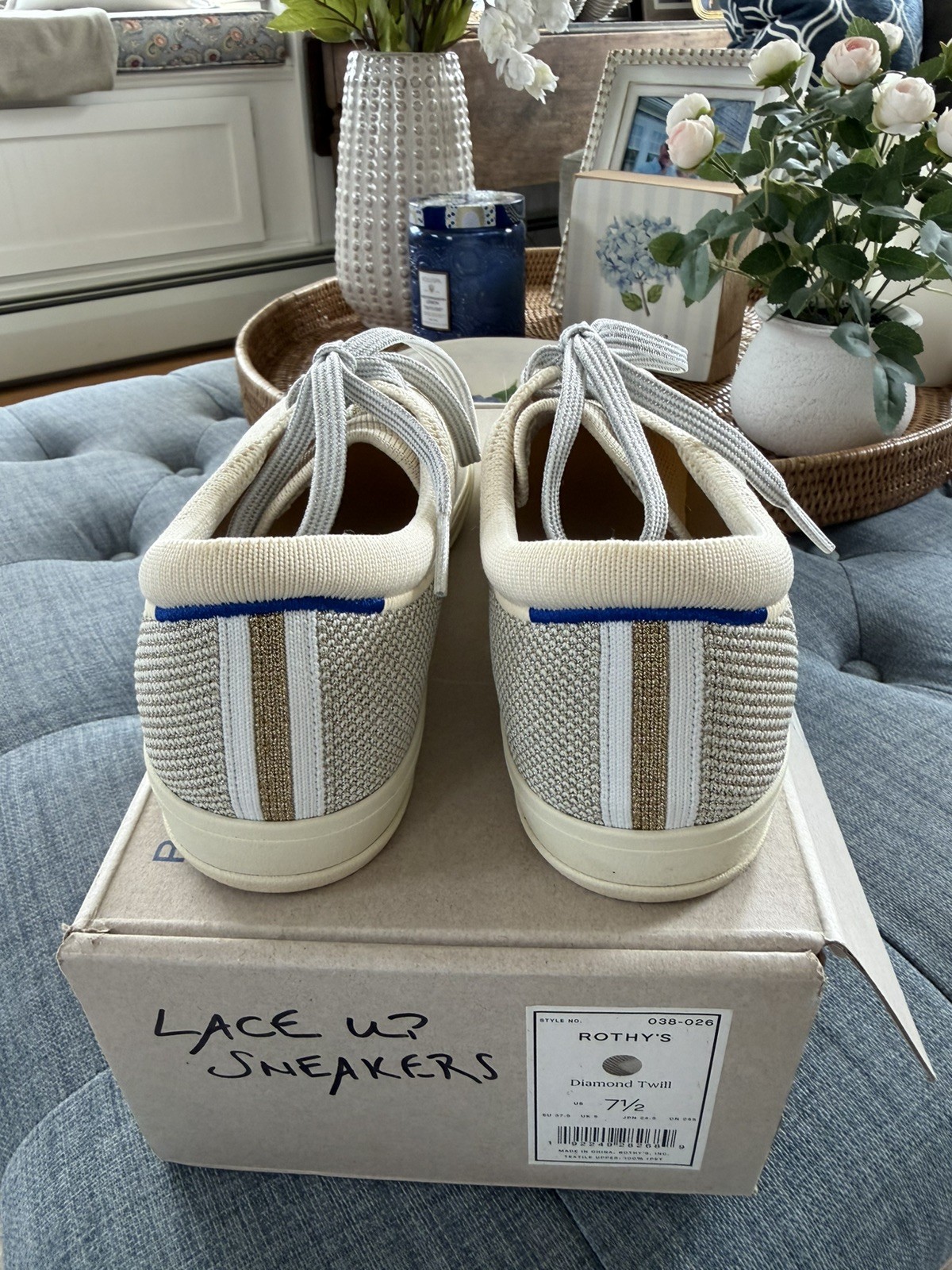 EUC! ROTHY’S Diamond Twill Sneaker ~ Women’s Size 7.5