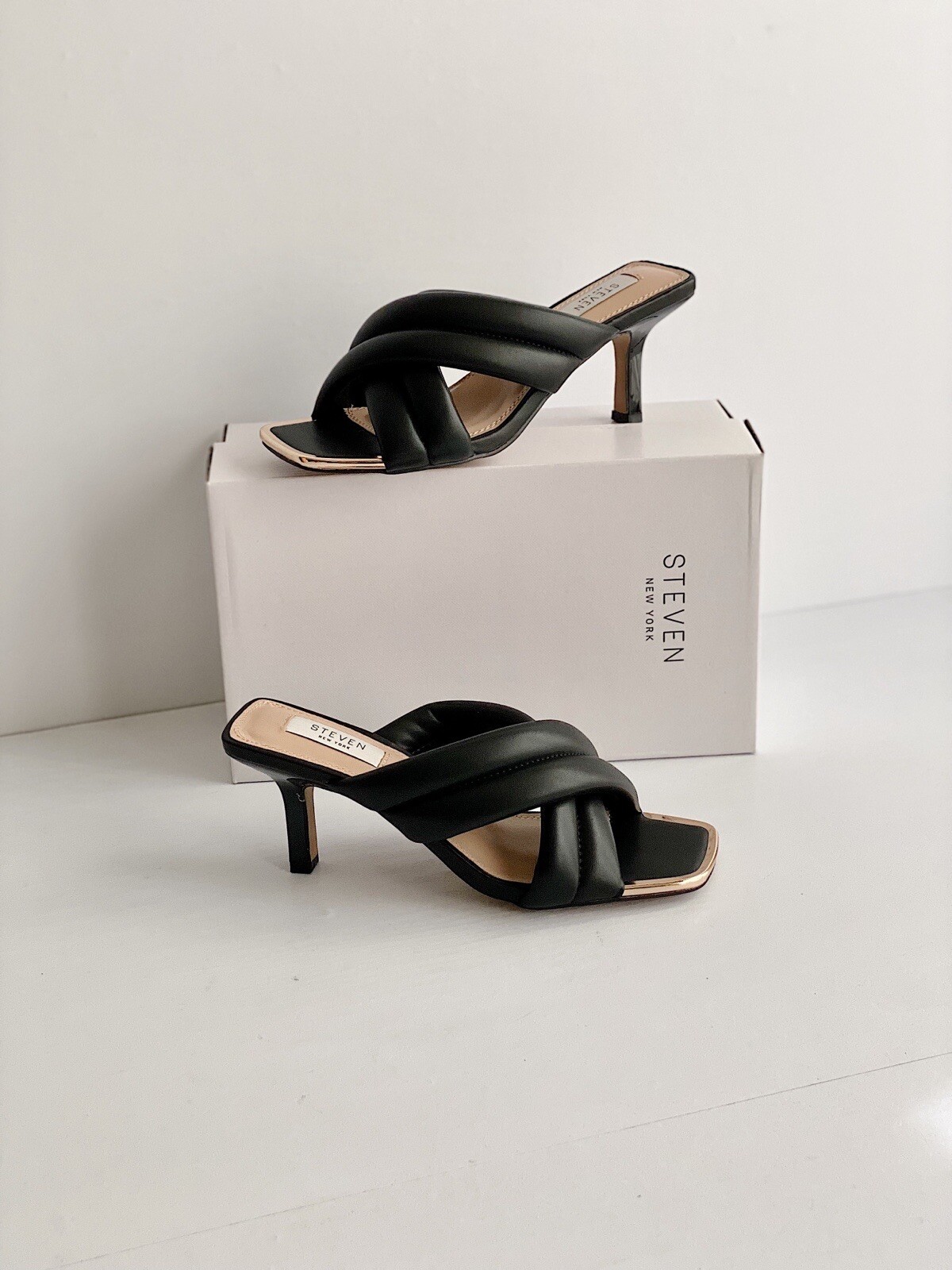 ✨New STEVEN NEW YORK Imara Faux Leather Squared Toe Sandals Black Womens Size 7M