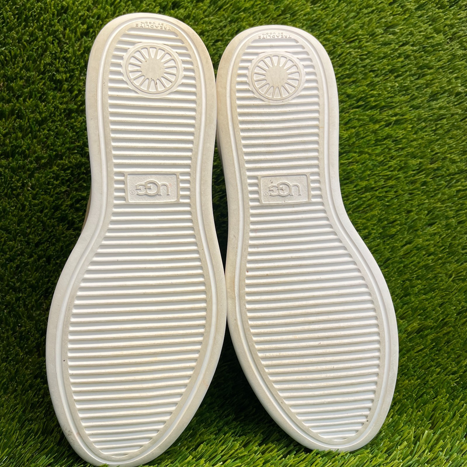 UGG Neutra Womens Size 10 Green White Athletic Walking Slip On Shoes Sneakers