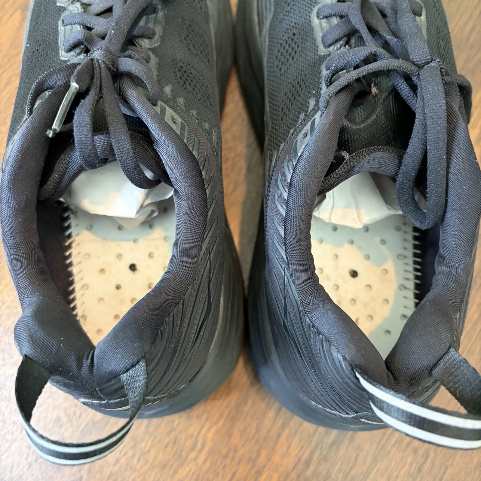 Hoka One One Bondi 6 Women’s Sz 9 Triple Black Running Shoes 1019270 BBLC