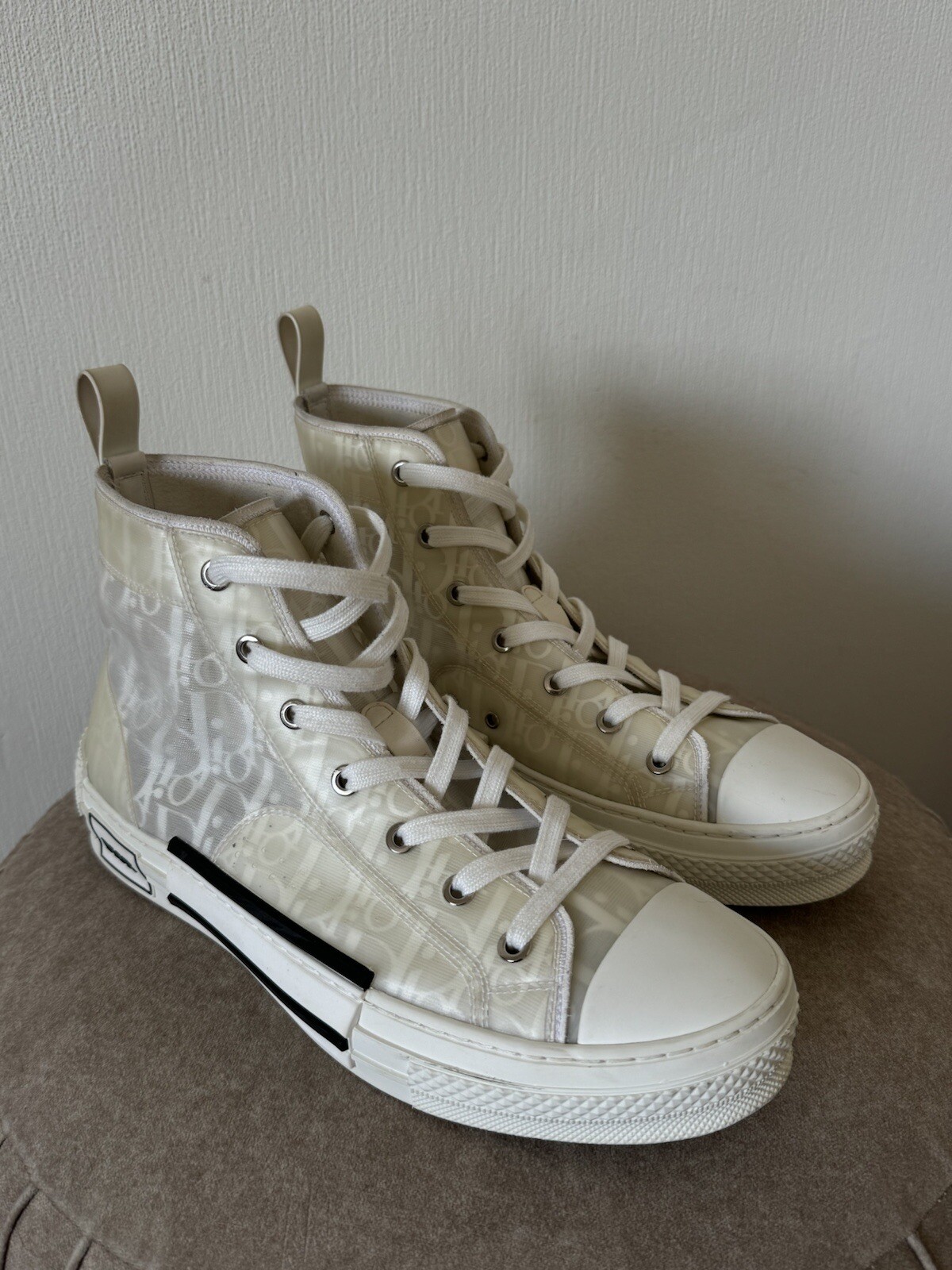 Authentic Christian Dior B23 White Canvas PVC High Top Sneakers Size EU 41 US 11