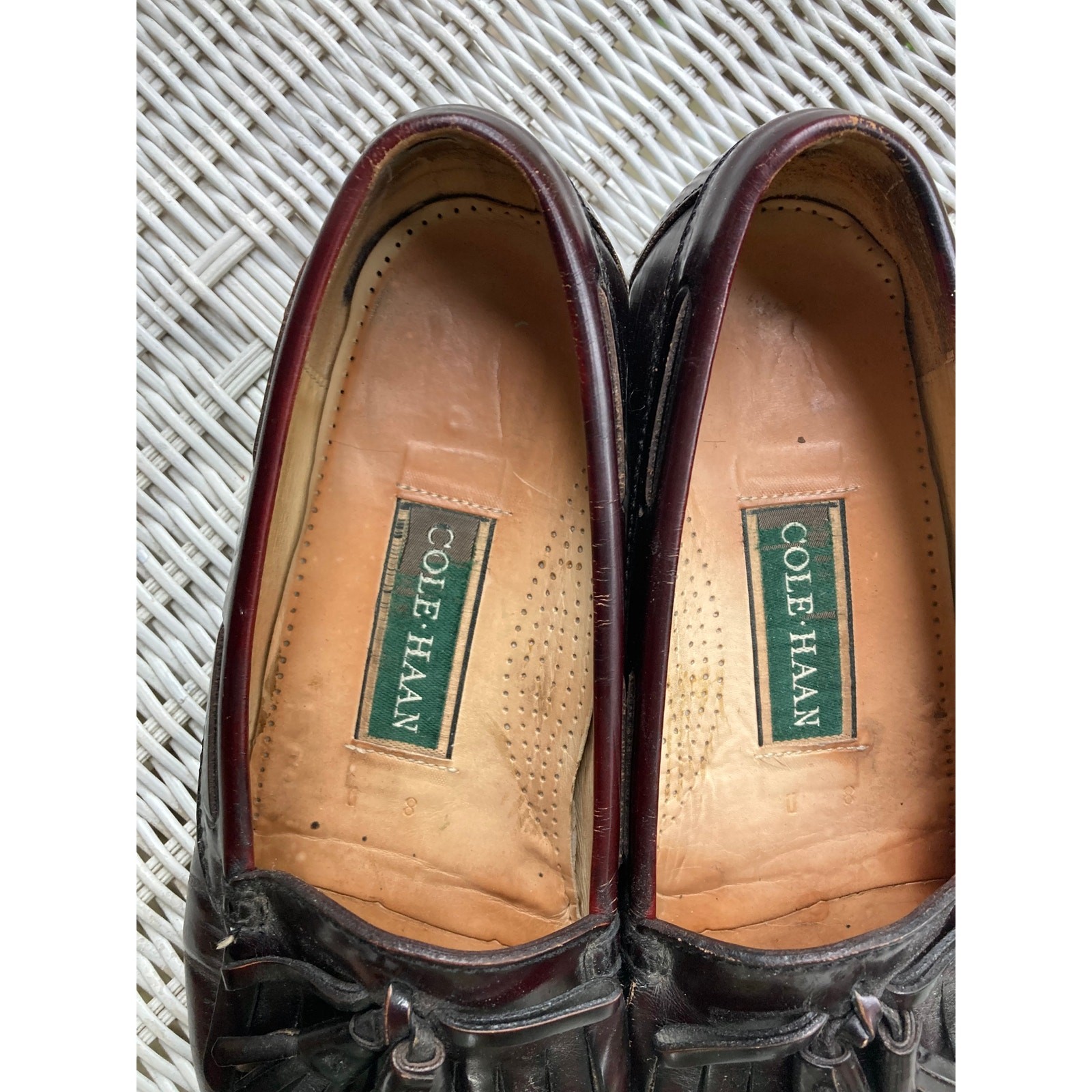 Cole Haan – Old Money/Quiet Luxury/ Traditional Pinch Tassel Loafer-M8/W10