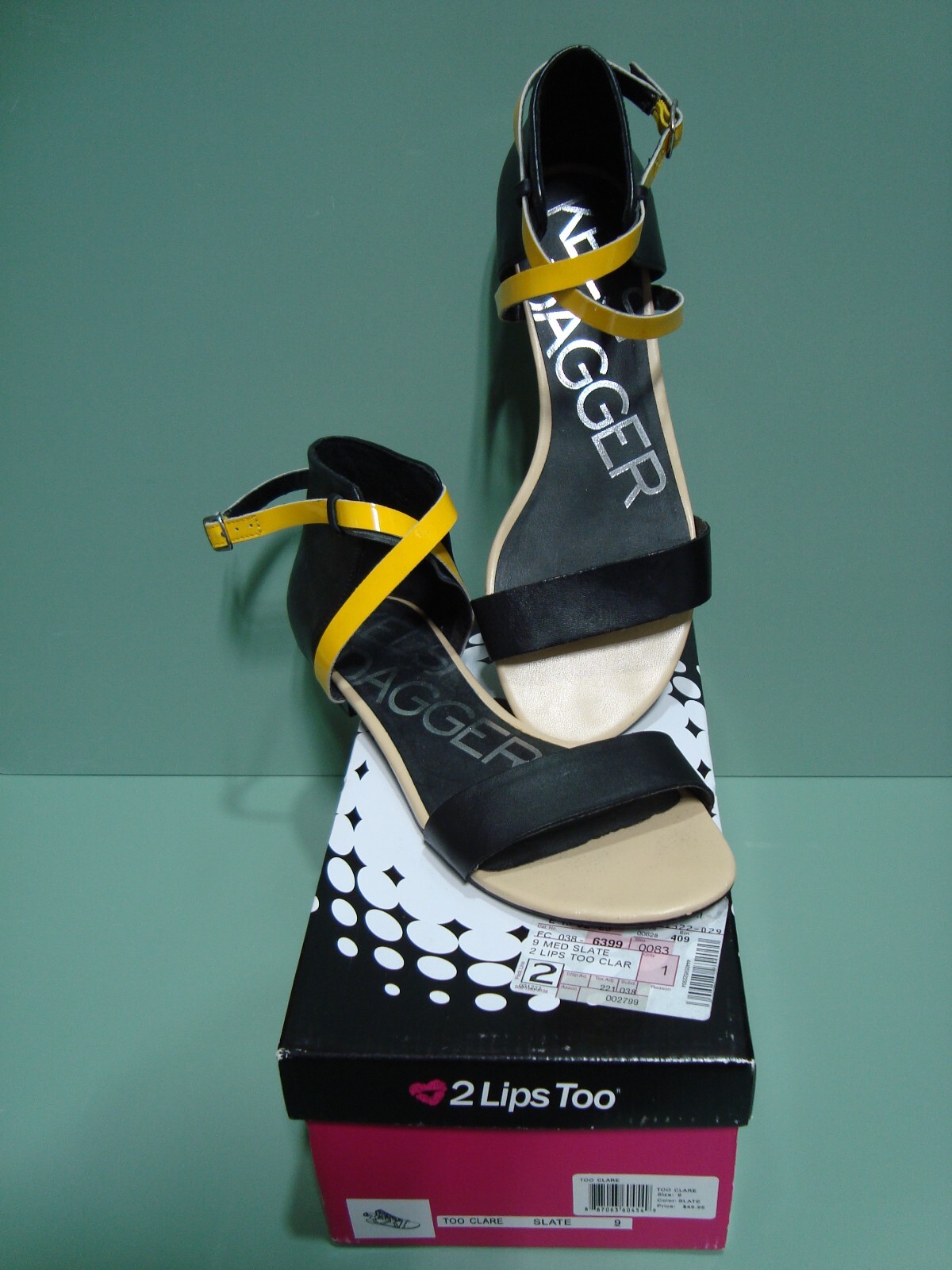 Kelsi Dagger Shoes Yellow / Black 8.5