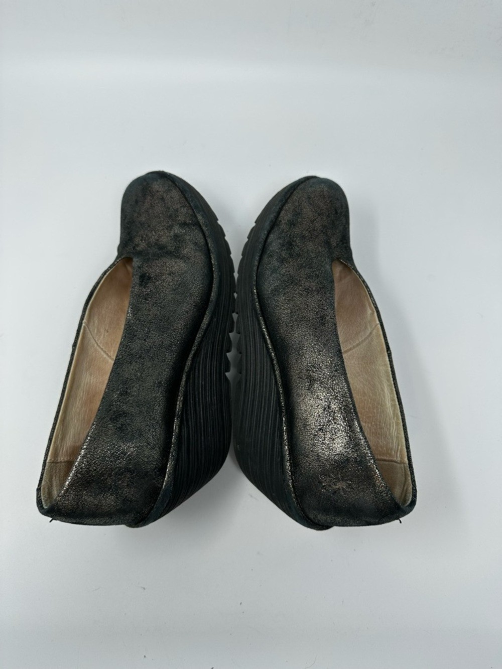 FLY London Women’s Yaz Wedge Pump US 10-10.5 EU 41
