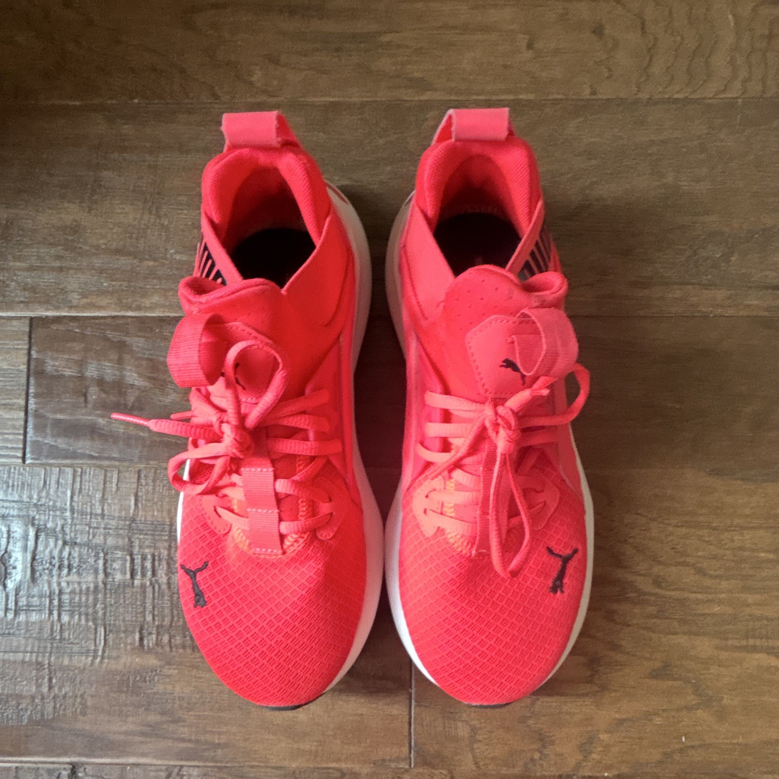 PUMA Softride Pink/White/Black Low Top Lace-Up Athletic Sneaker Rubber Sole