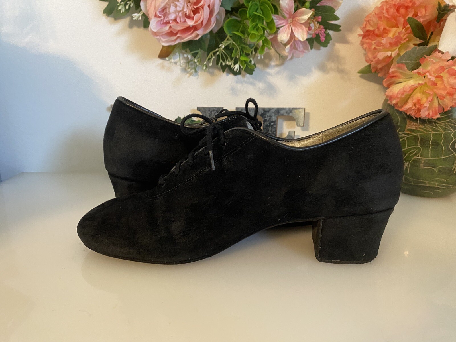 Vintage Celebrity Suede Handmade In USA Black Lace Up Heel Shoes Women Size 7.5