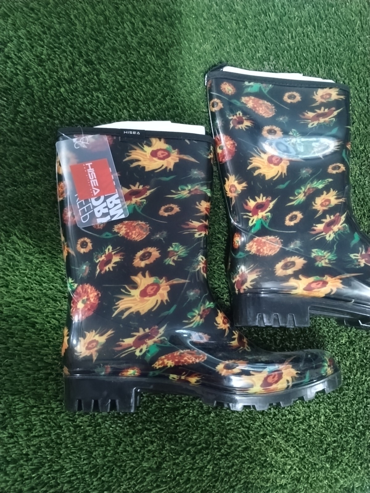 HISEA Women’s Rain Boots Waterproof Mid Calf Garden for Women 6, the most popula
