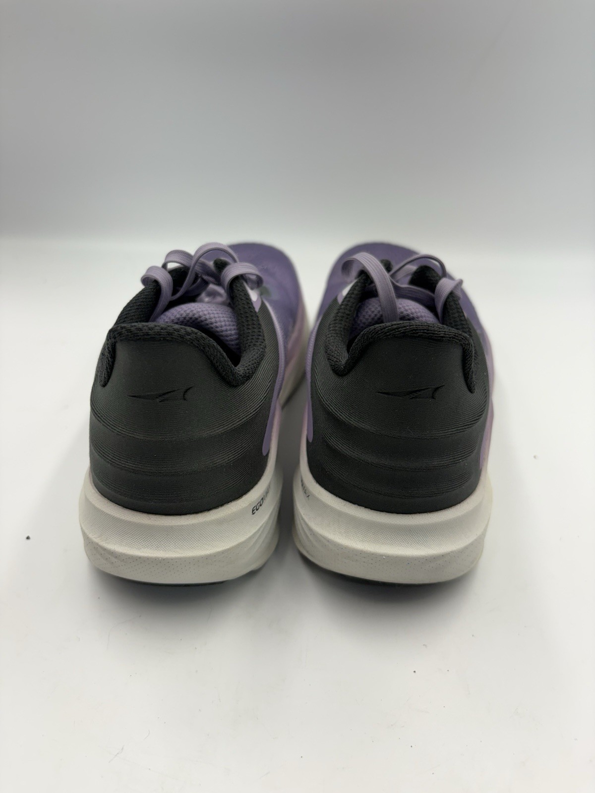 Altra Torin 8 Women’s Purple/Black/White Low Top Lace-Up Mesh Running Sneaker