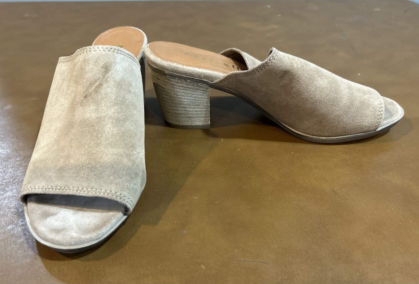 Mariella Suede Peep Toe Sandals Block Heel Mules Slip On Made in Italy Size 6.5M