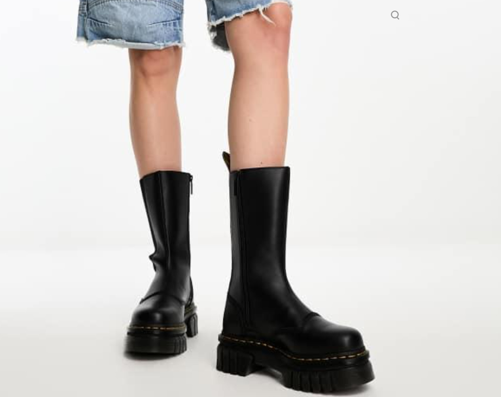 DR MARTENS Audrick Tall Nappa Leather Platform Chelsea MSRP$280 Comfy + Chic