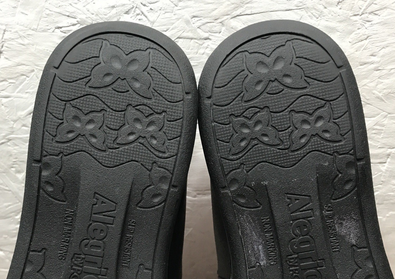 *See Description Alegria Petal Women’s Ballet Flats Black Leather Shoes Size 7.5