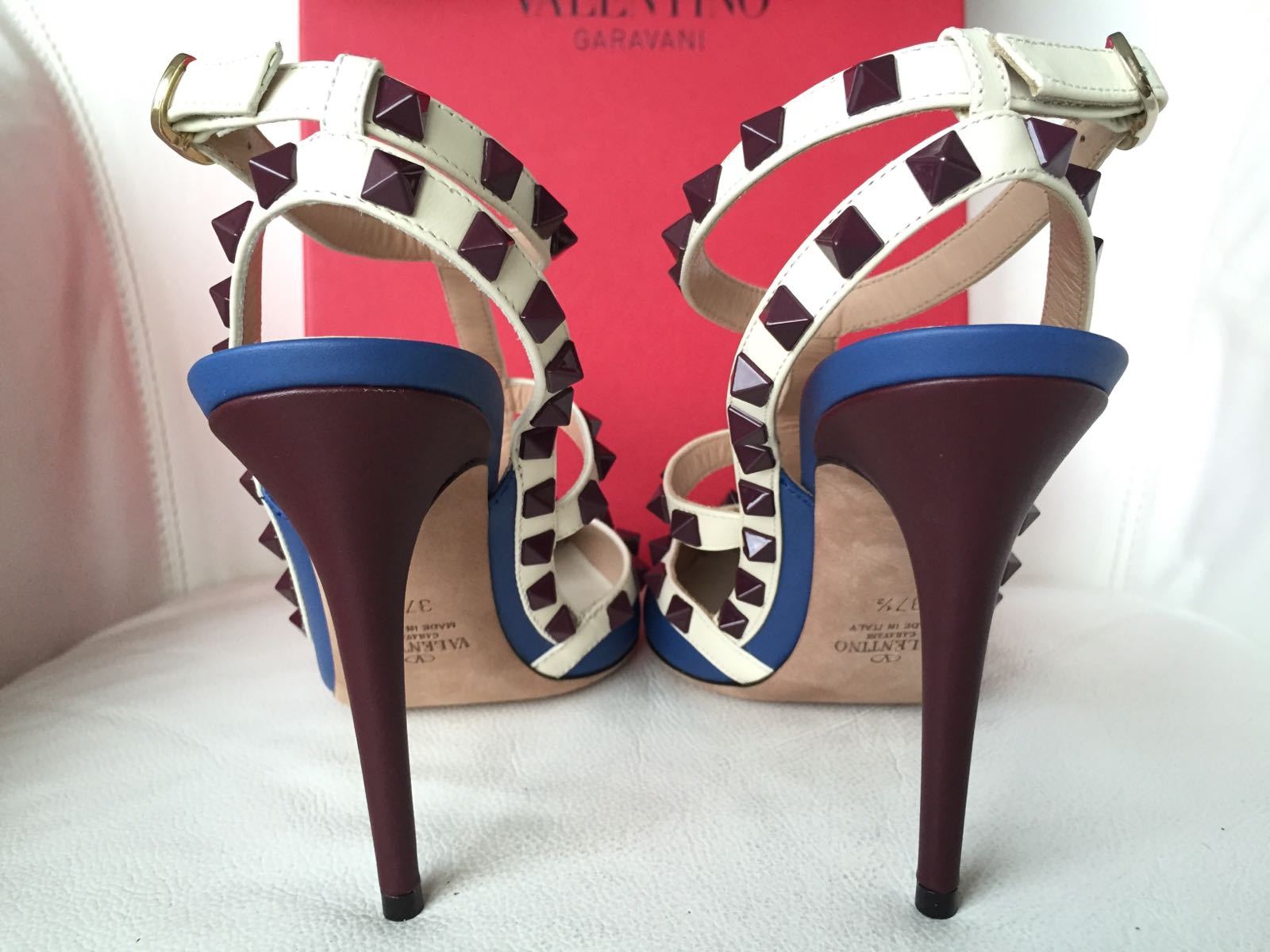 $1.1K VALENTINO ROCKSTUDS BLUE BURGUNDY WHITE HIGH HEEL SANDAL 37.5 NIB