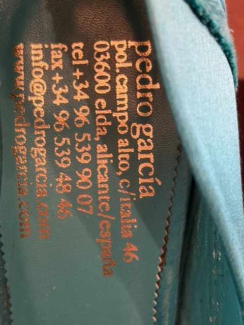 Pedro Garcia Turquoise Satin Heels Pumps Size 38.5 Made in Spain Dust Bag Includ