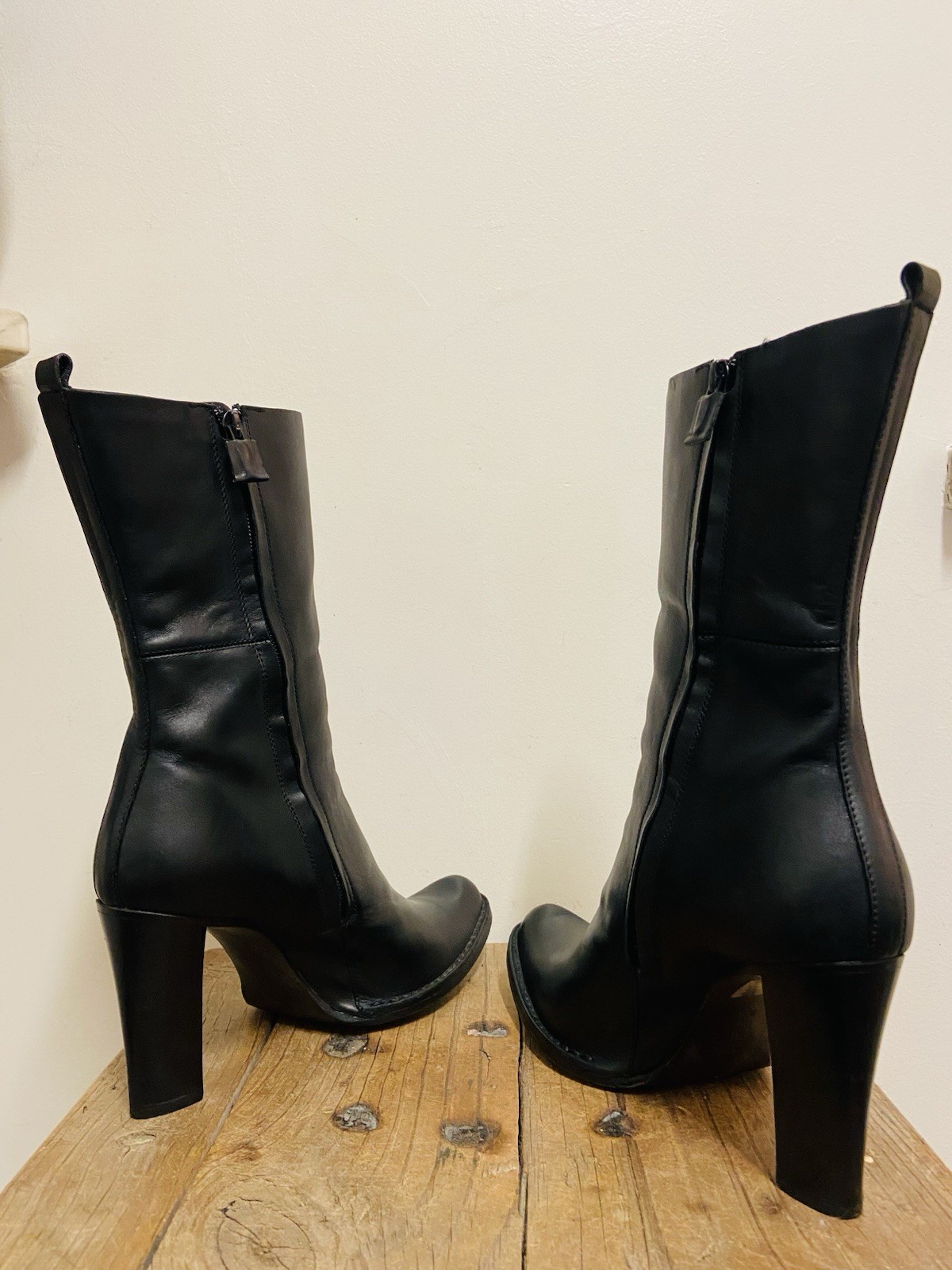 COSTUME NATIONAL Black Heeled 100% Leather Ankle Boots Ladies SZ 41 AUS 10