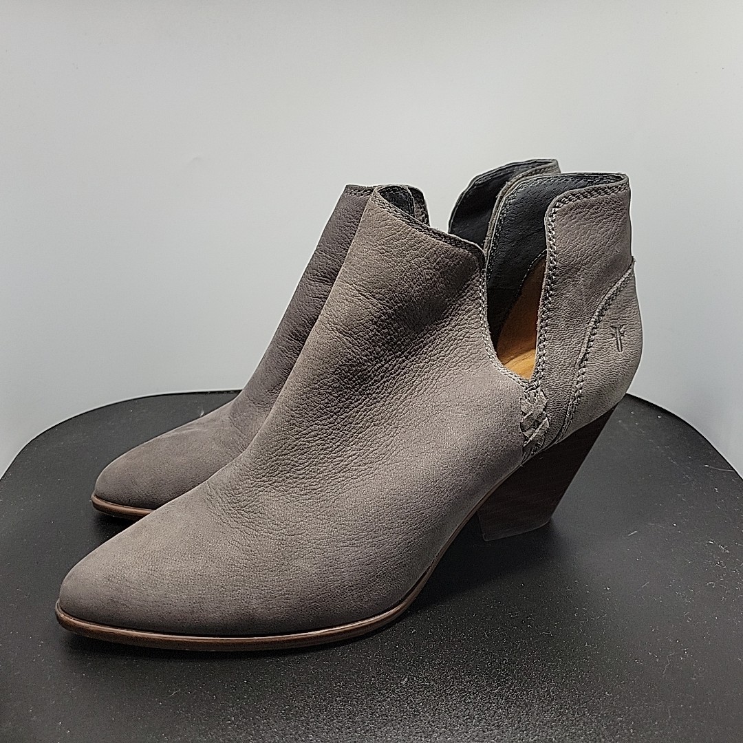Frye Reina Booties Women’s Sz 9 Gray Leather Suede 2.5in Heels Ankle Boots