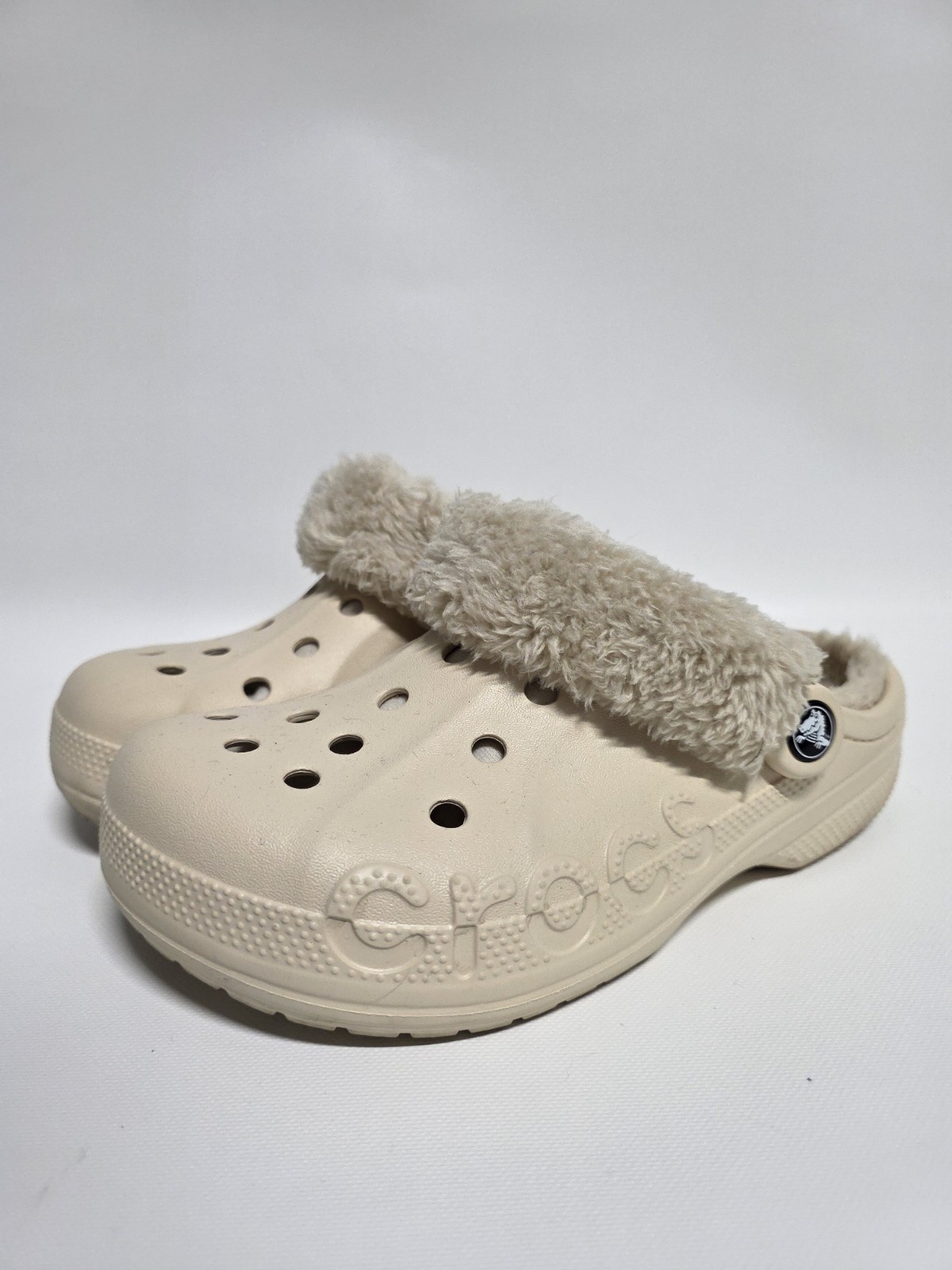 Crocs Baya Lined Fuzz-Strap Clog M4/W6