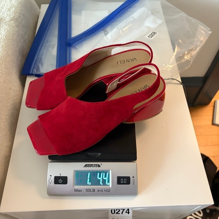 Van Eli Molke Suede Sandals Women’s 9M Red Block Heel Square Toe Slingback