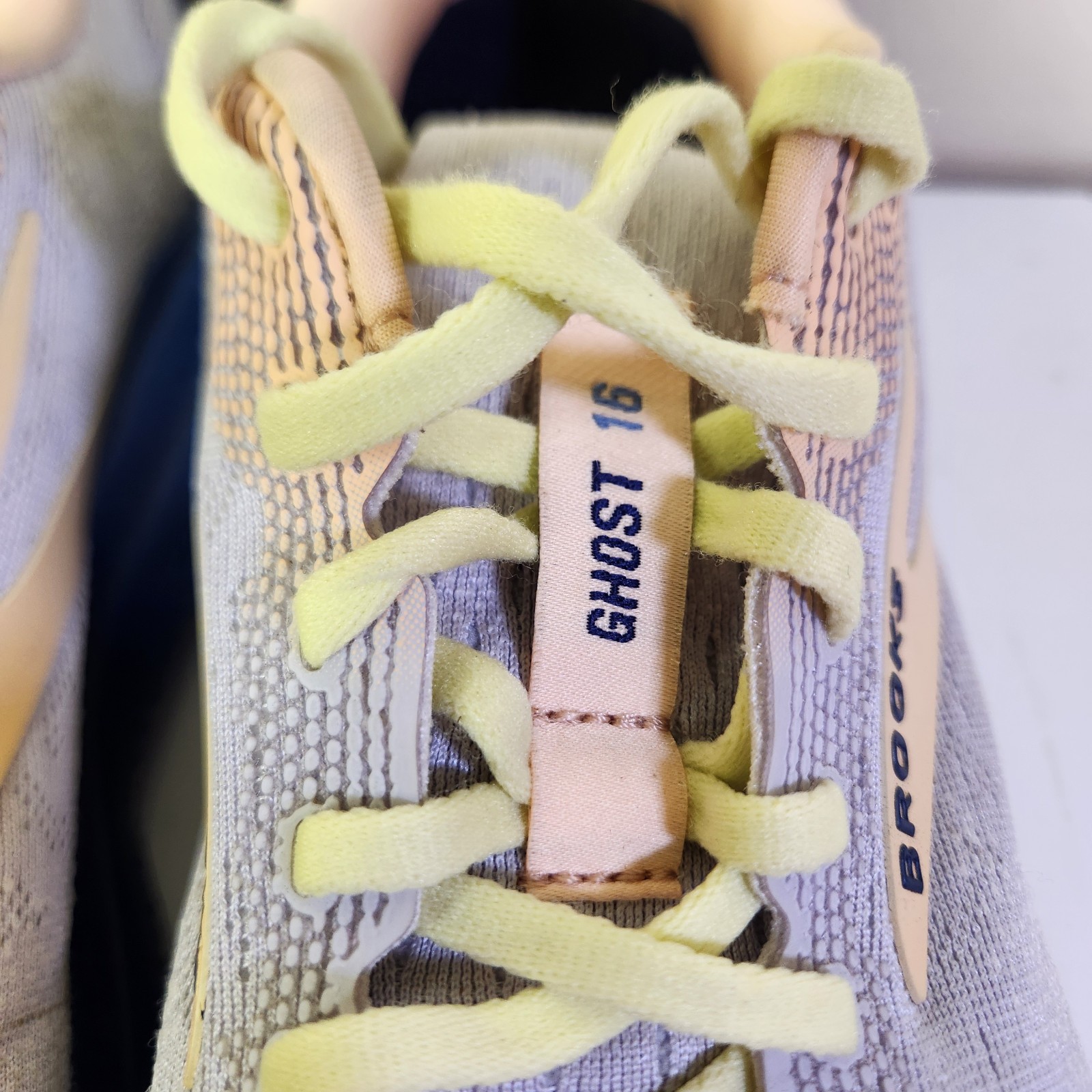 Brooks Ghost 16 Shoes Womens 10B Running Cushion DNA Loft Haze Peach Blueprint