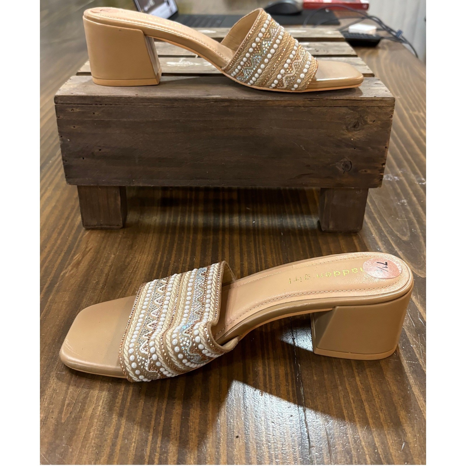 Madden Girl Womens Tan Beaded Rhinestone Block Heel Slide Sandals Size 7.5 Mule