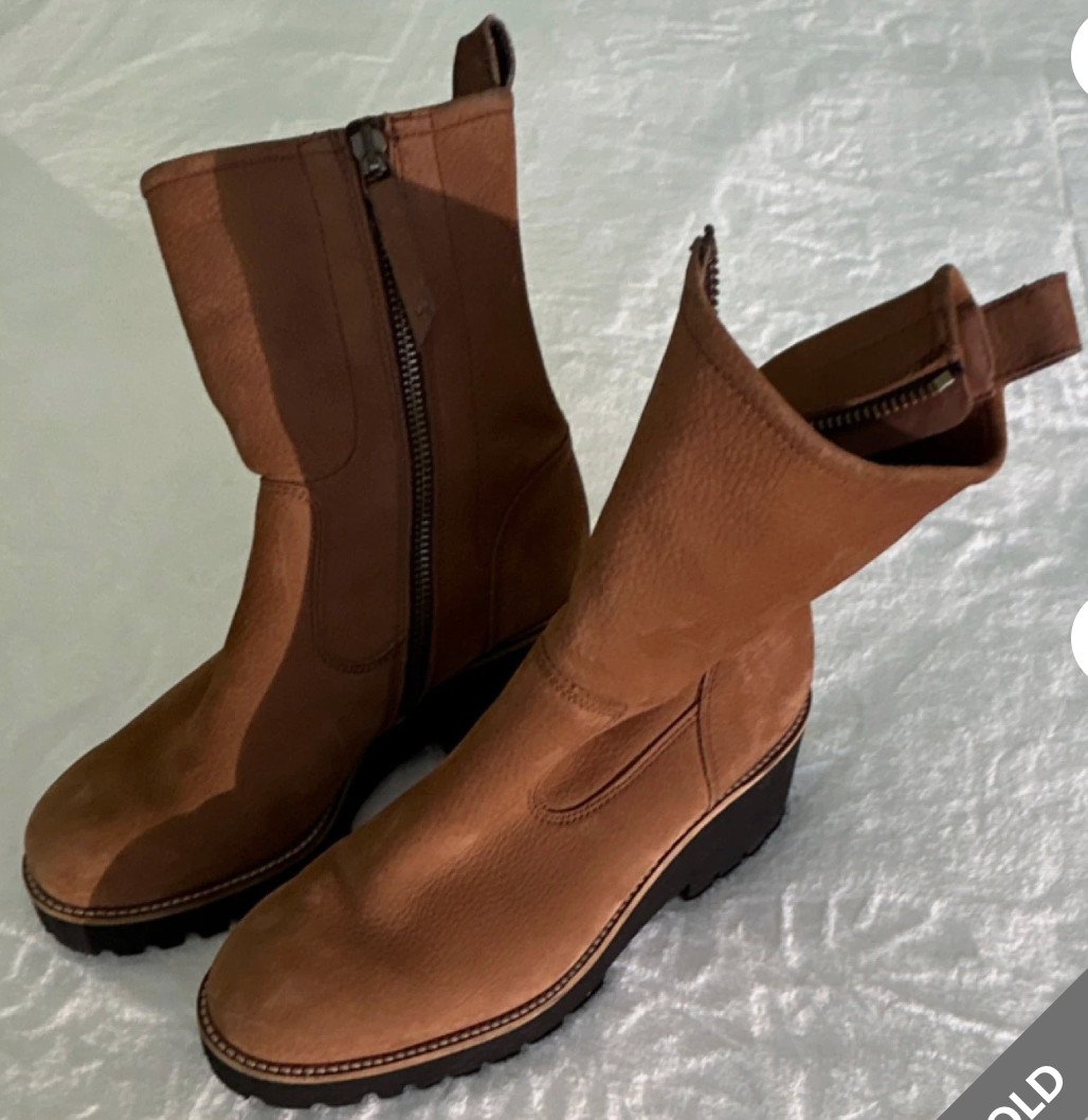 Paul Green Cognac Leather Mid-Calf Boots: zip, block heel & rubber sole -Size 4