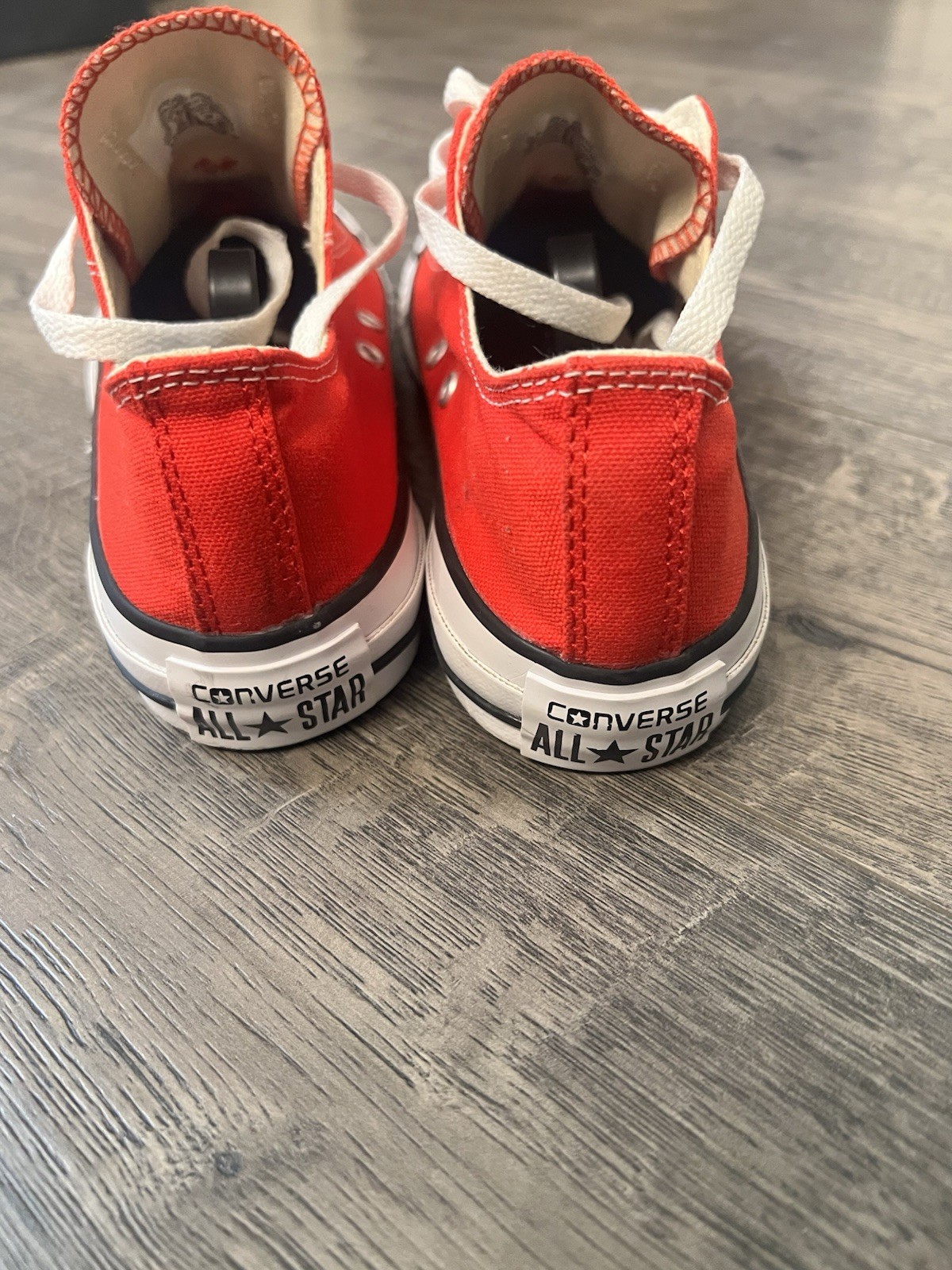 Converse All Star Low Top Red Canvas Lace-Up Sneakers US Women’s 7.5 EU 38