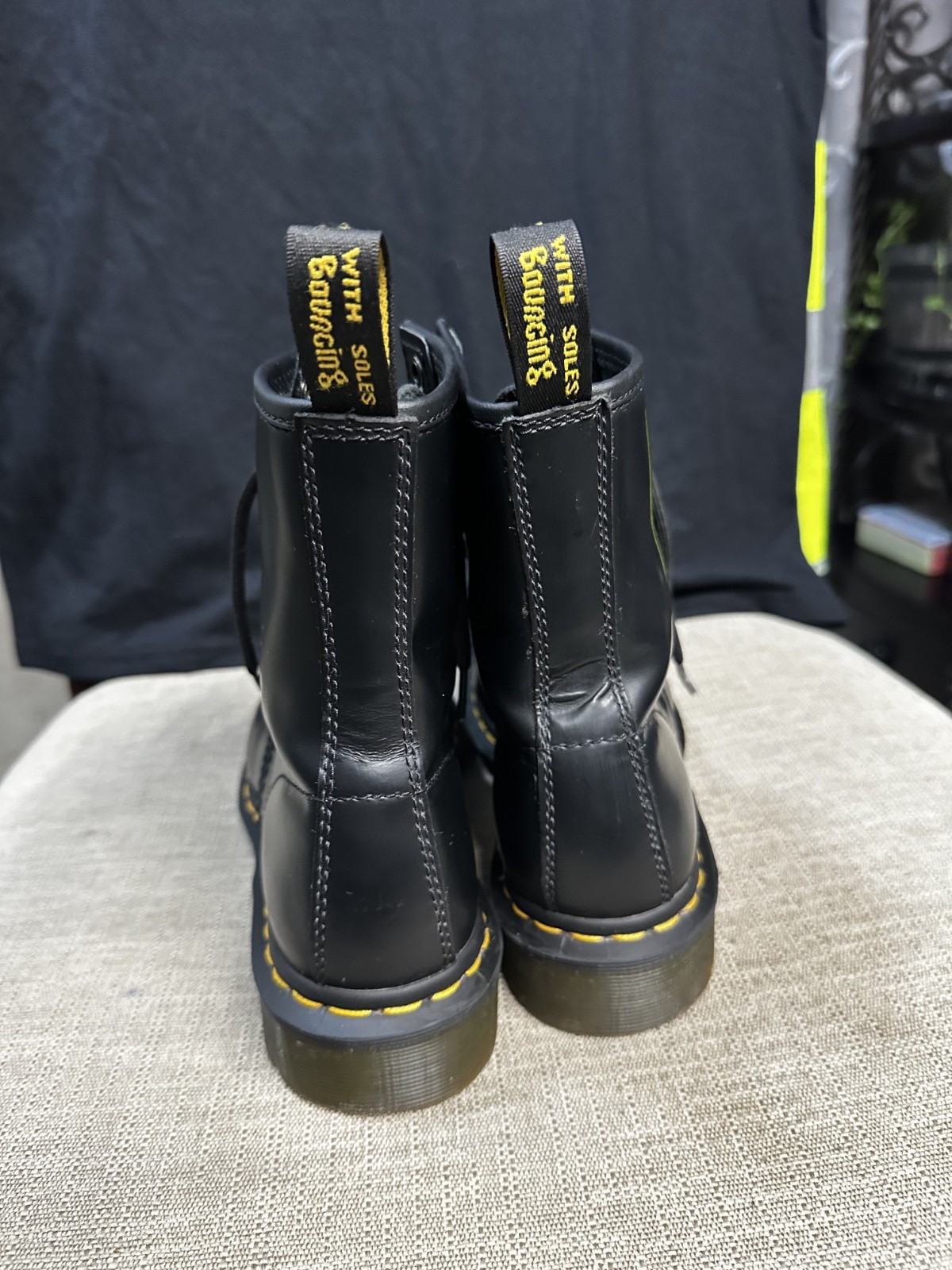 US 7 – Dr. Martens Women’s 1460 W Nappa Leather 8 Eye Boot **(Size US 7L )