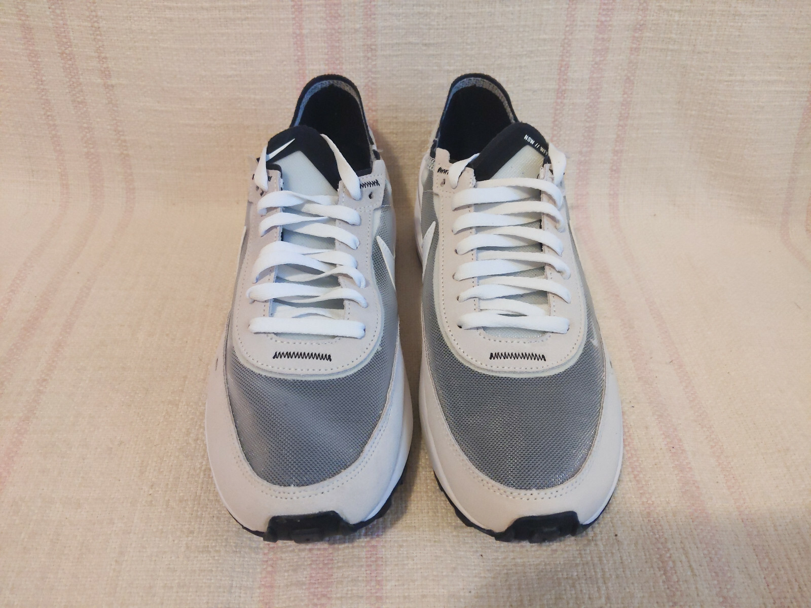W Nike Waffle One White Grey Black DC2533 102 Women’s Shoes Size 11 (=Men 9.5)