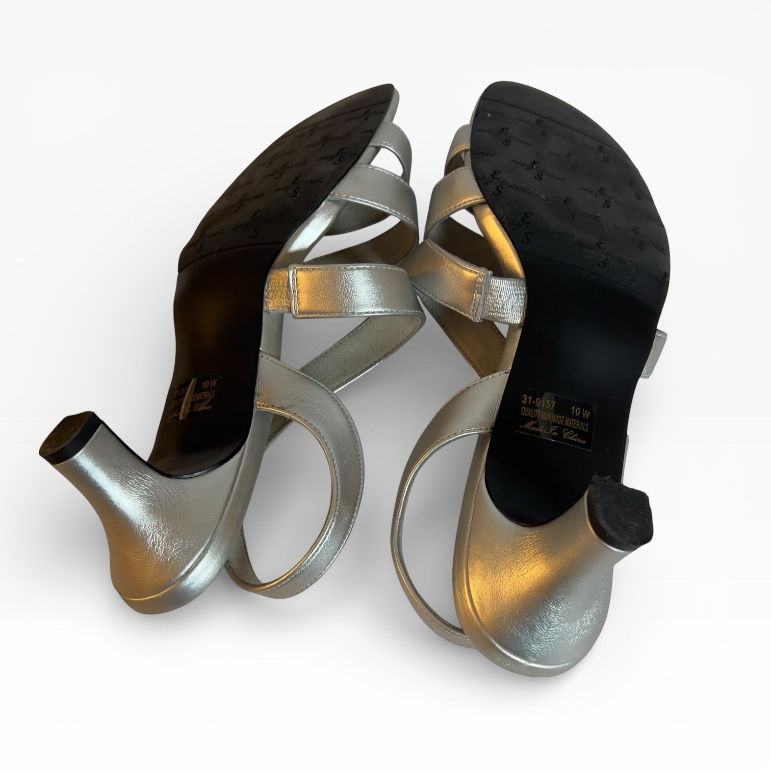 Easy Street Silver Strappy Kitten Heel Sandals Women Size 10W Wide Wedding Dress