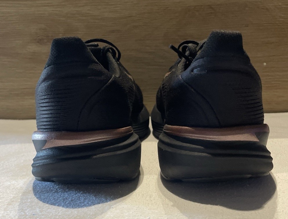 Brooks Revel 8 Women’s Size 6.5 Black/Rose Gold Running Shoes
