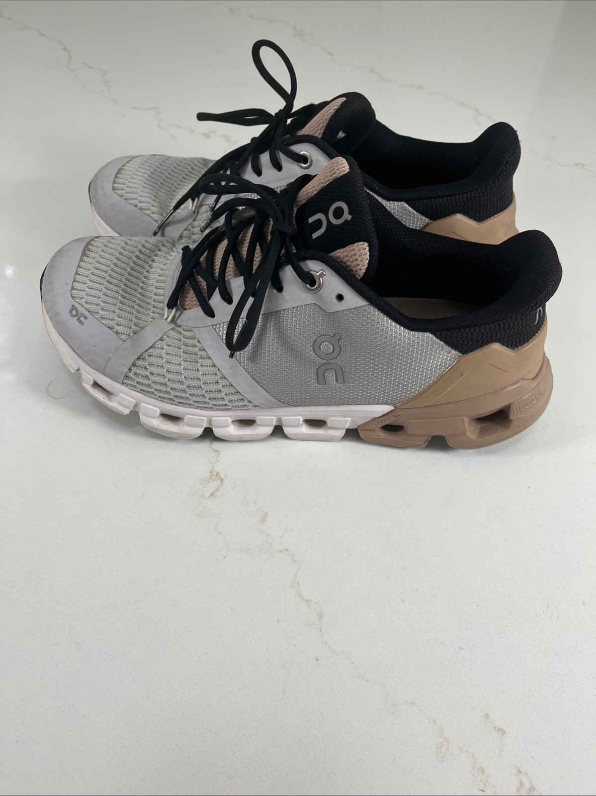 On Cloud Cloudflyer Glacier Rosebrown Women’s Running Shoes Size 7.5 Sneakers
