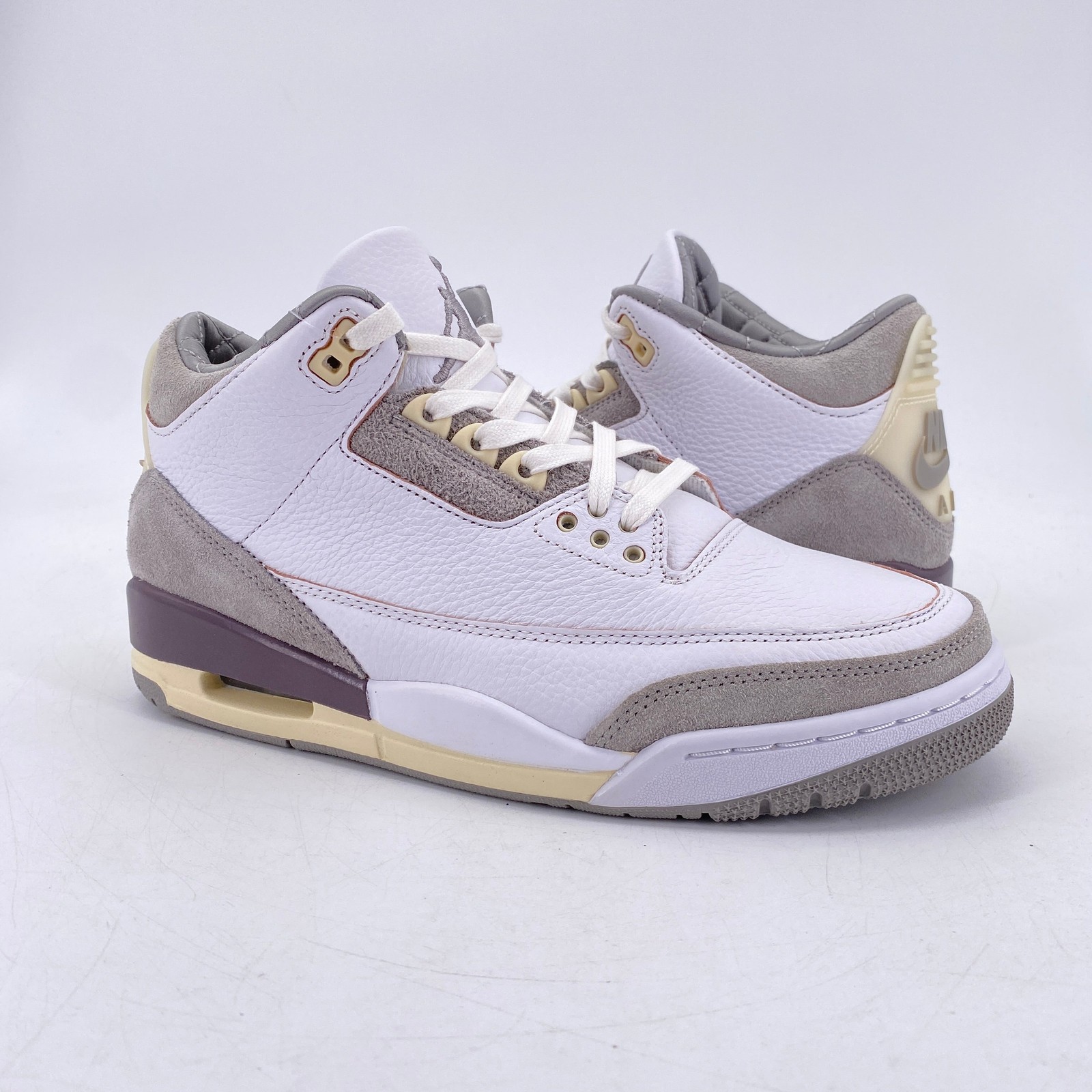 Air Jordan (W) 3 Retro «A MA MANIERE» 2021 – Size 9.5W – dh3434 110 (960-95)
