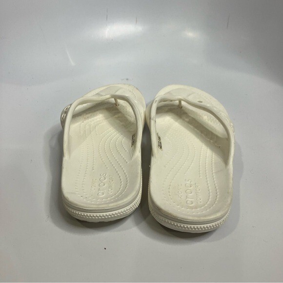 Crocs Baya ll flip flops white gibbet holes size 6 women’s