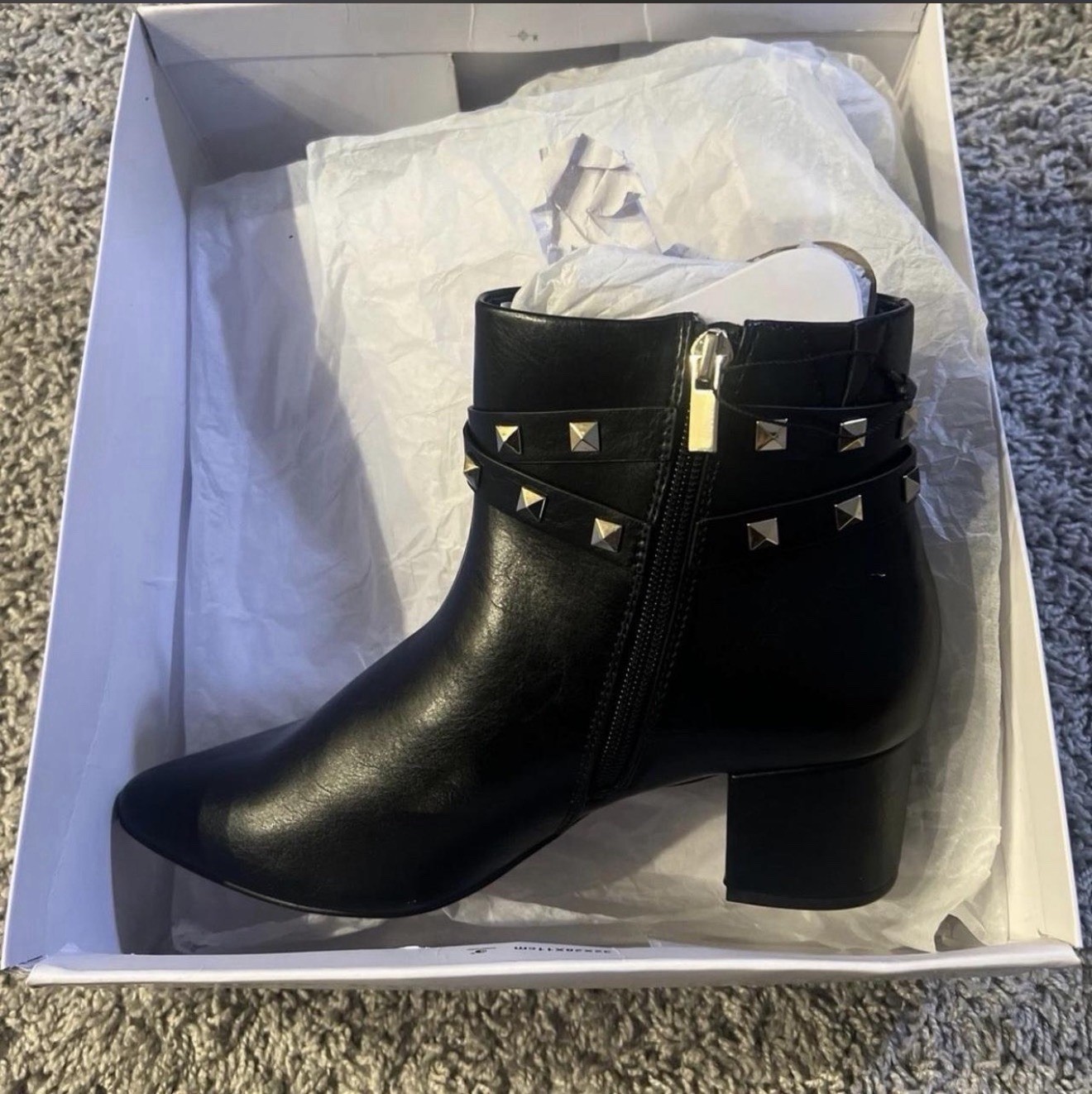 The Drop Jessi Black Studded Ankle Bootie Pointed Toe Faux Leather US 7.5