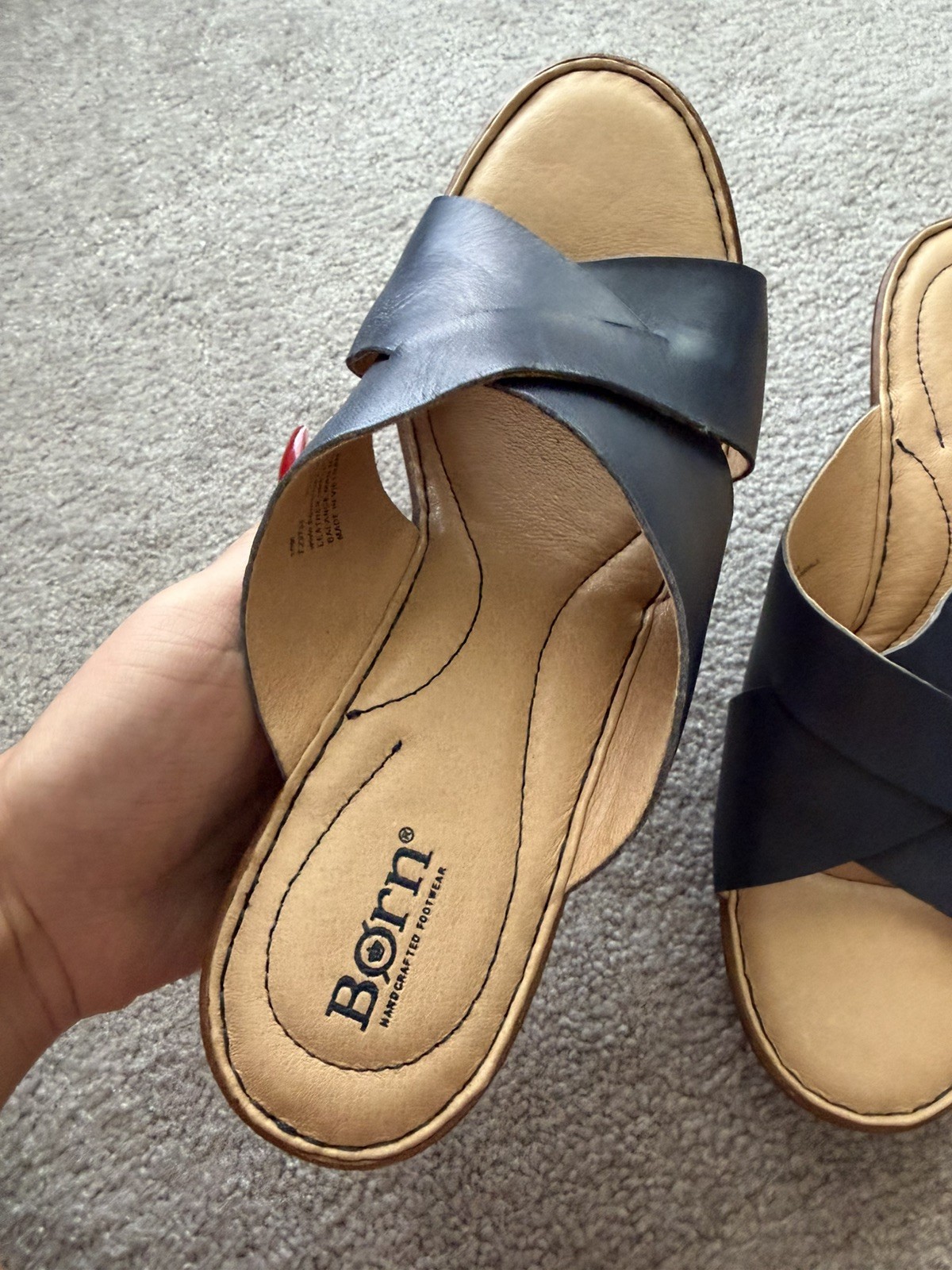 NWT Born Women’s Coney Leather Wedge Sandals Navy, Size 10