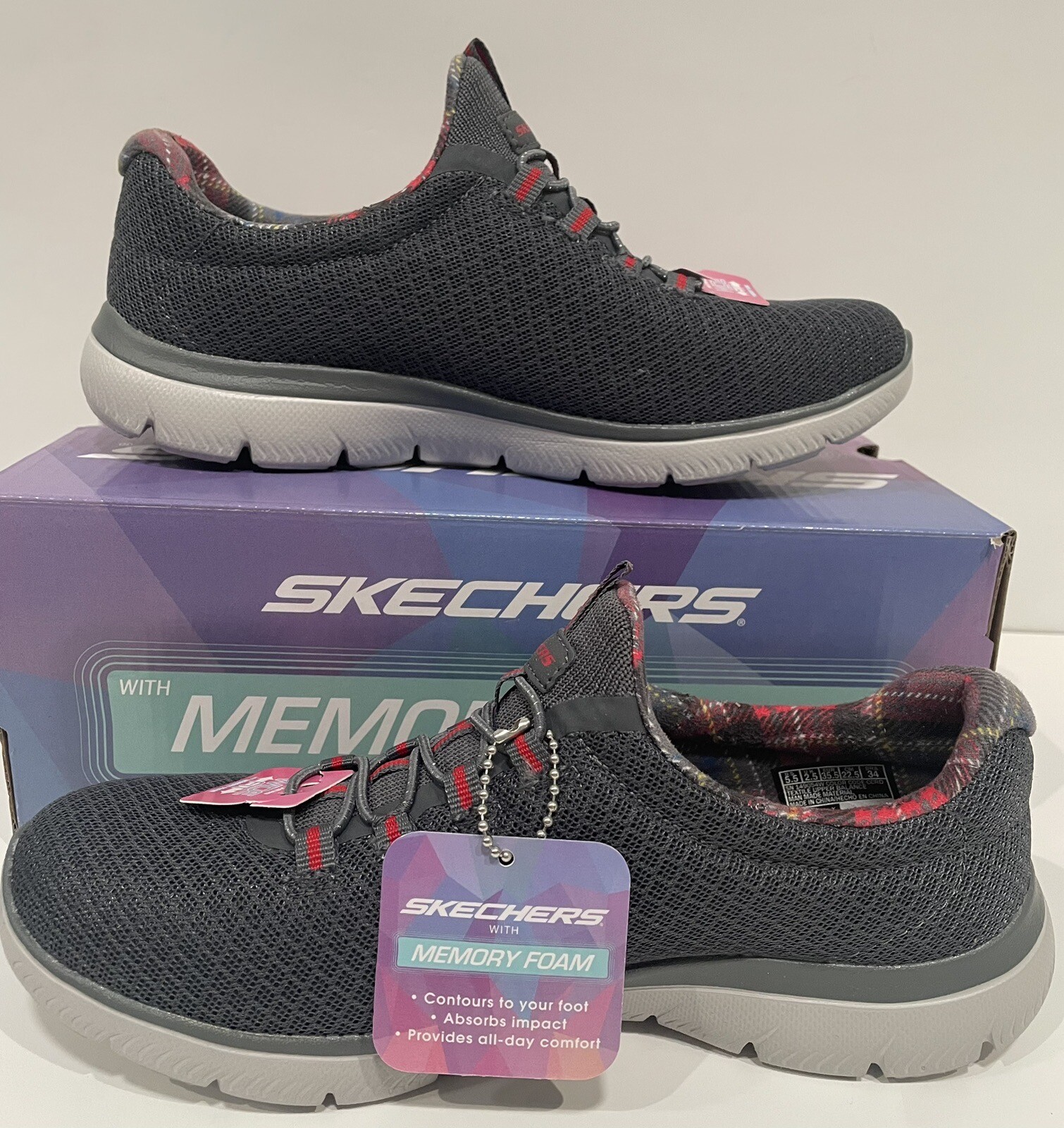 SKECHERS WOMEN’S SUMMITS ALPINE CHARCOAL RED SHOES SIZE 5.5