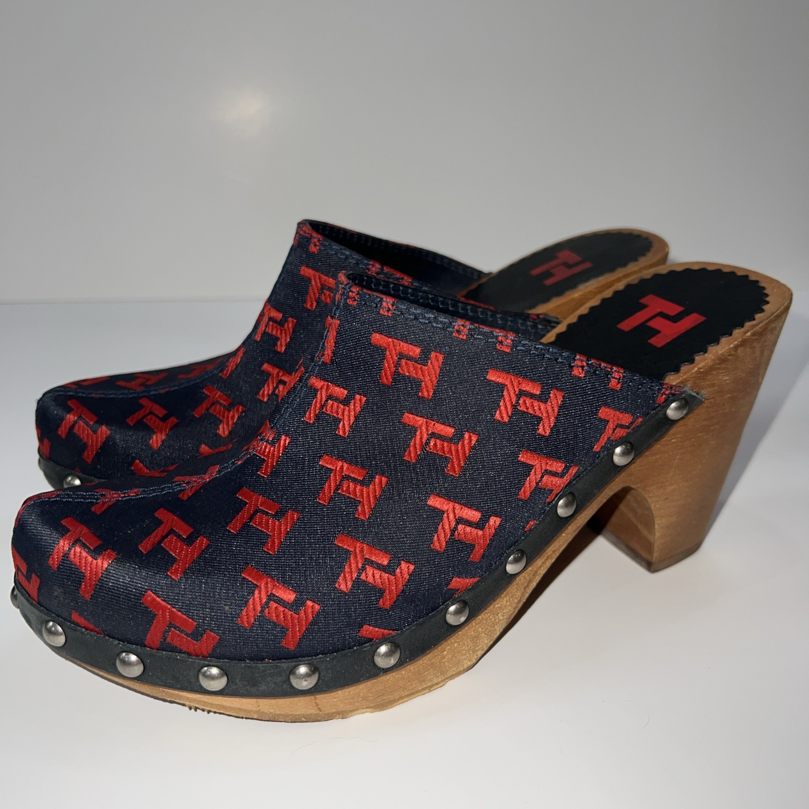 Vintage Tommy Hilfiger TH Monogram Canvas Wood Clog Mules Y2K Womens 5M Brazil