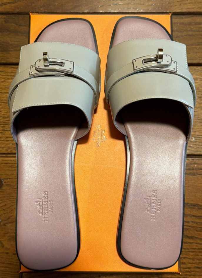Hermes Giulia Sandal in Beige Galet – Size 41.5 – Brand New – Sold Out Worldwide