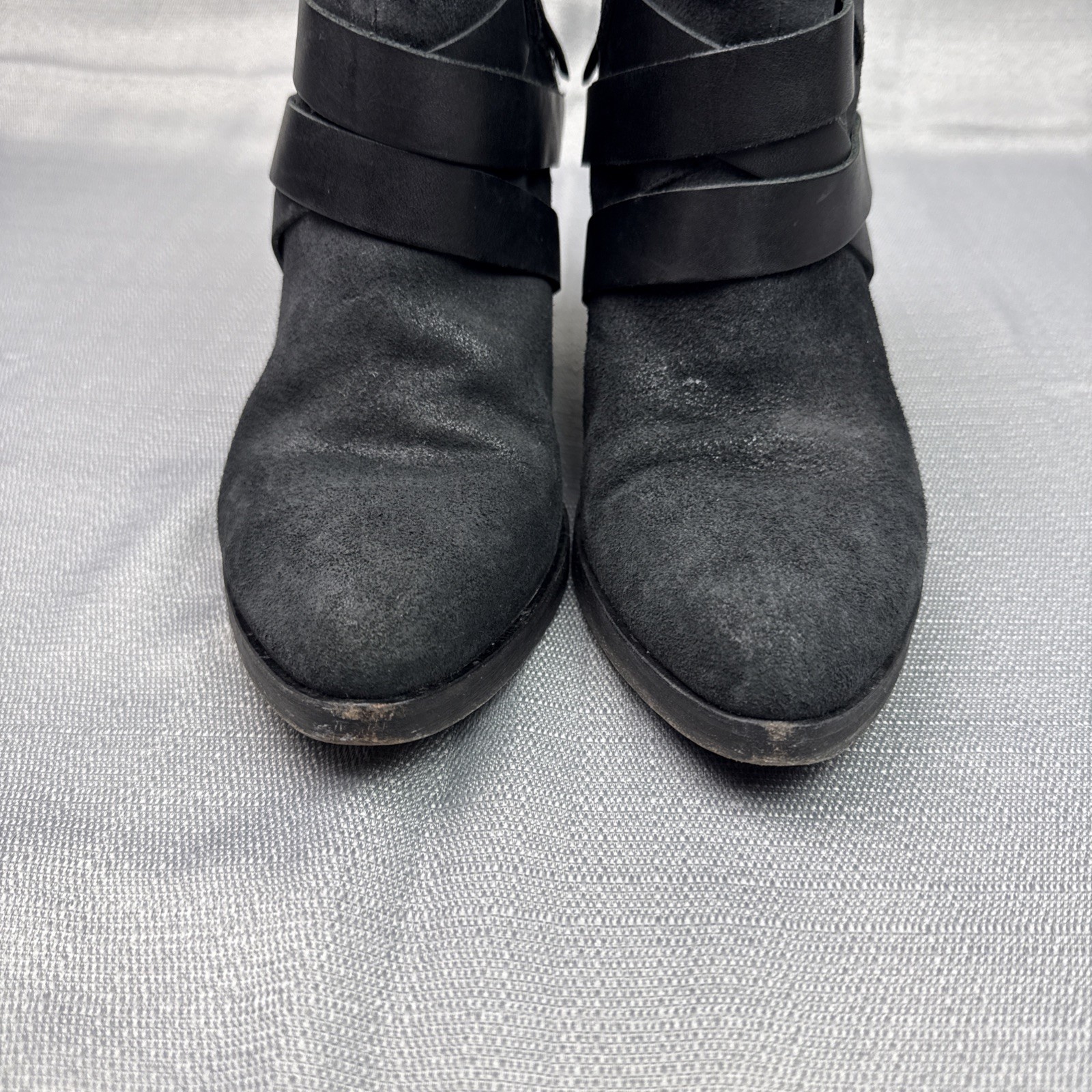 Ash Women’s Manhattan Strapped Distressed Suede Ankle Boots Sz 10 M Black