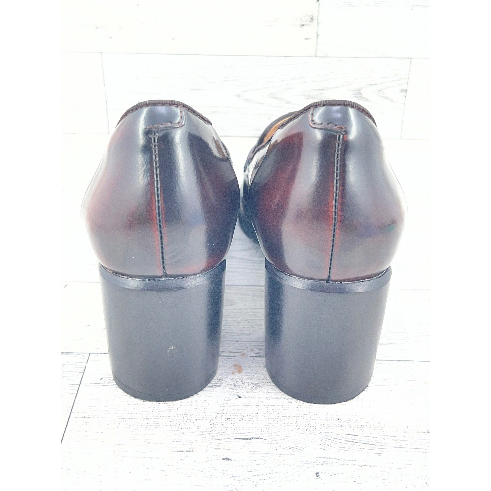 Clarks Artisan Women Burgundy Leather Block Heel Penny Loafers Size 6M