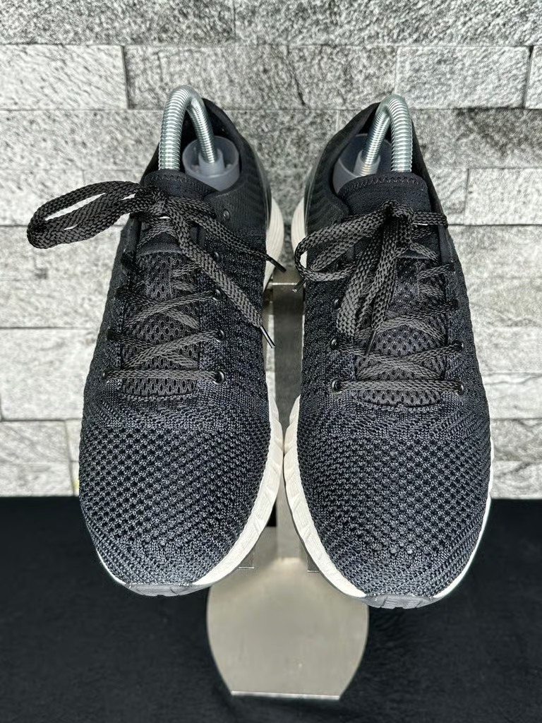Under Armour HOVR Sonic CT 1.1 Running Shoes – WMNS8.5