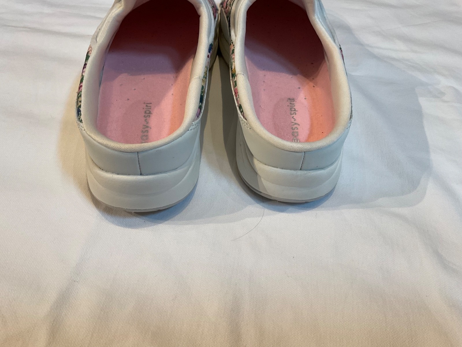 EASY SPIRIT Traveltime Shoes Women’s Size 7 Med Mules Slip On Closed toe Floral