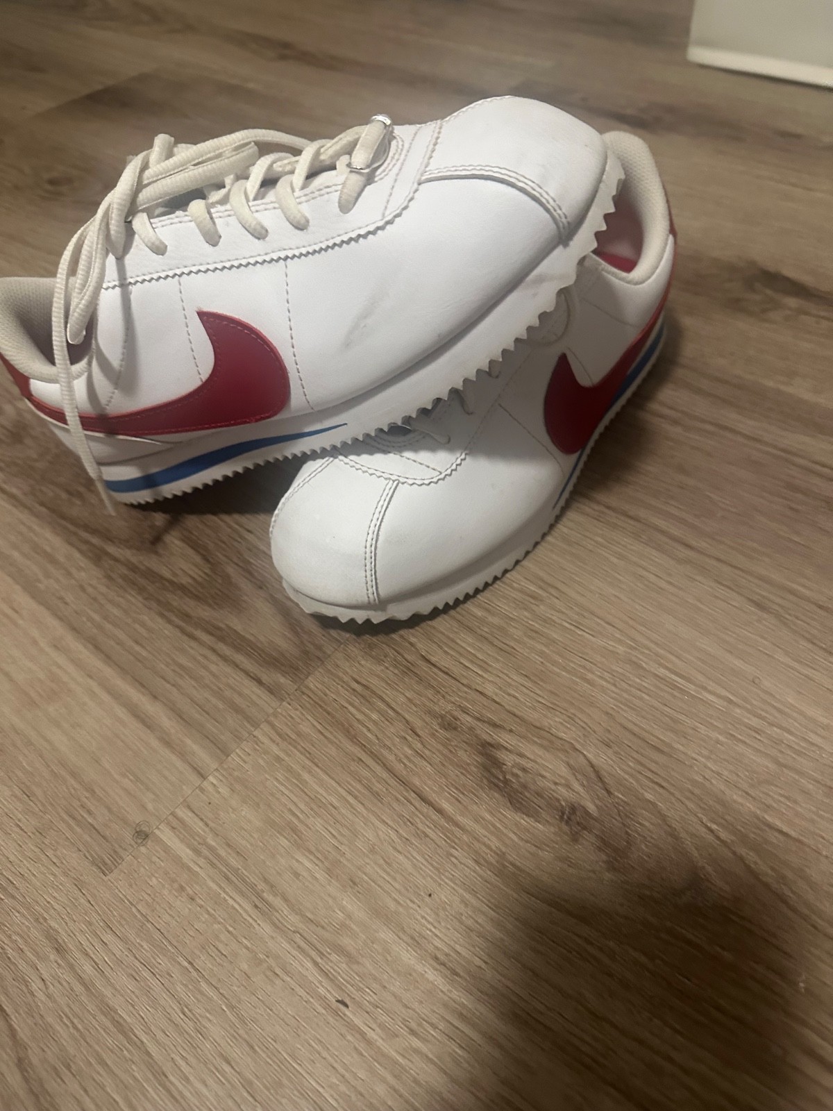 Size 7 – Nike Classic Cortez Leather White Red W