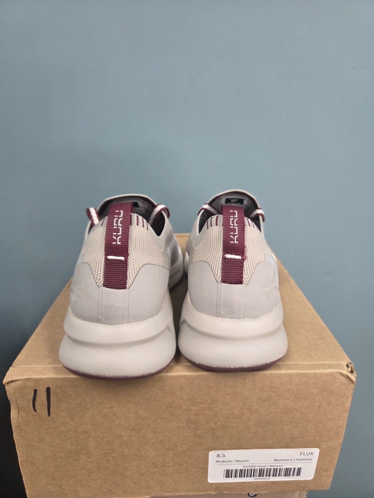 Womens 8.5! KURU Flux Knit Athletic Sneaker Vanilla Cream Maroon Breathable