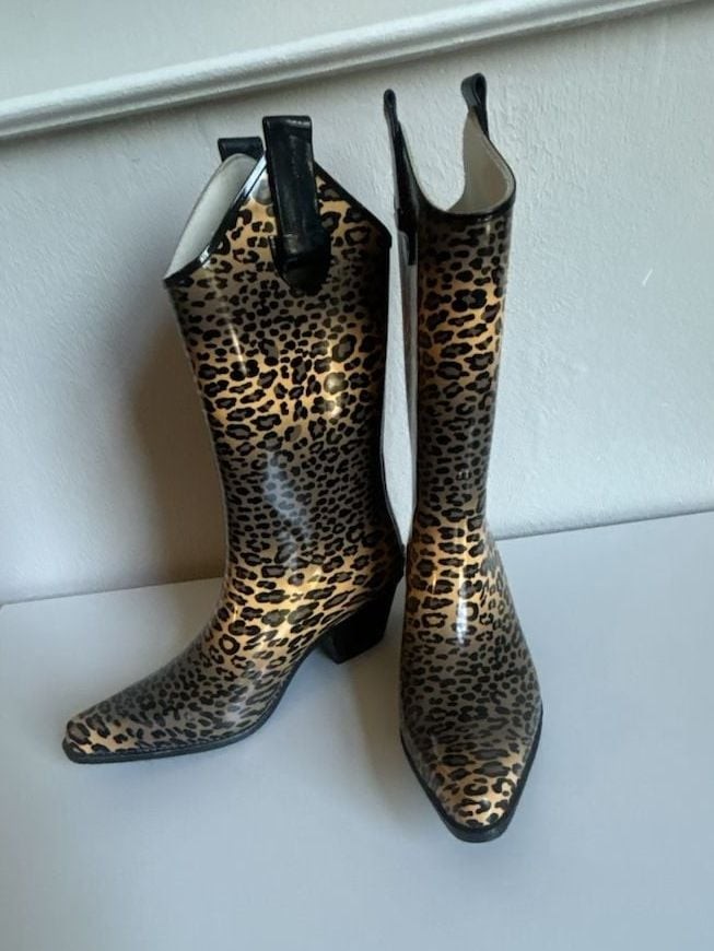 Leopard Print Rubber Cowgirl Rain Boots
