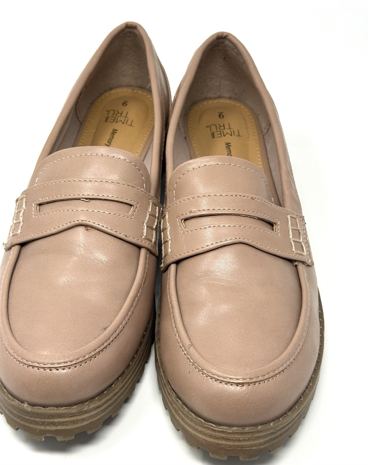 Time and Tru Women’s Penny Loafers Blush Pink Lug Sole Memory Foam Size 9