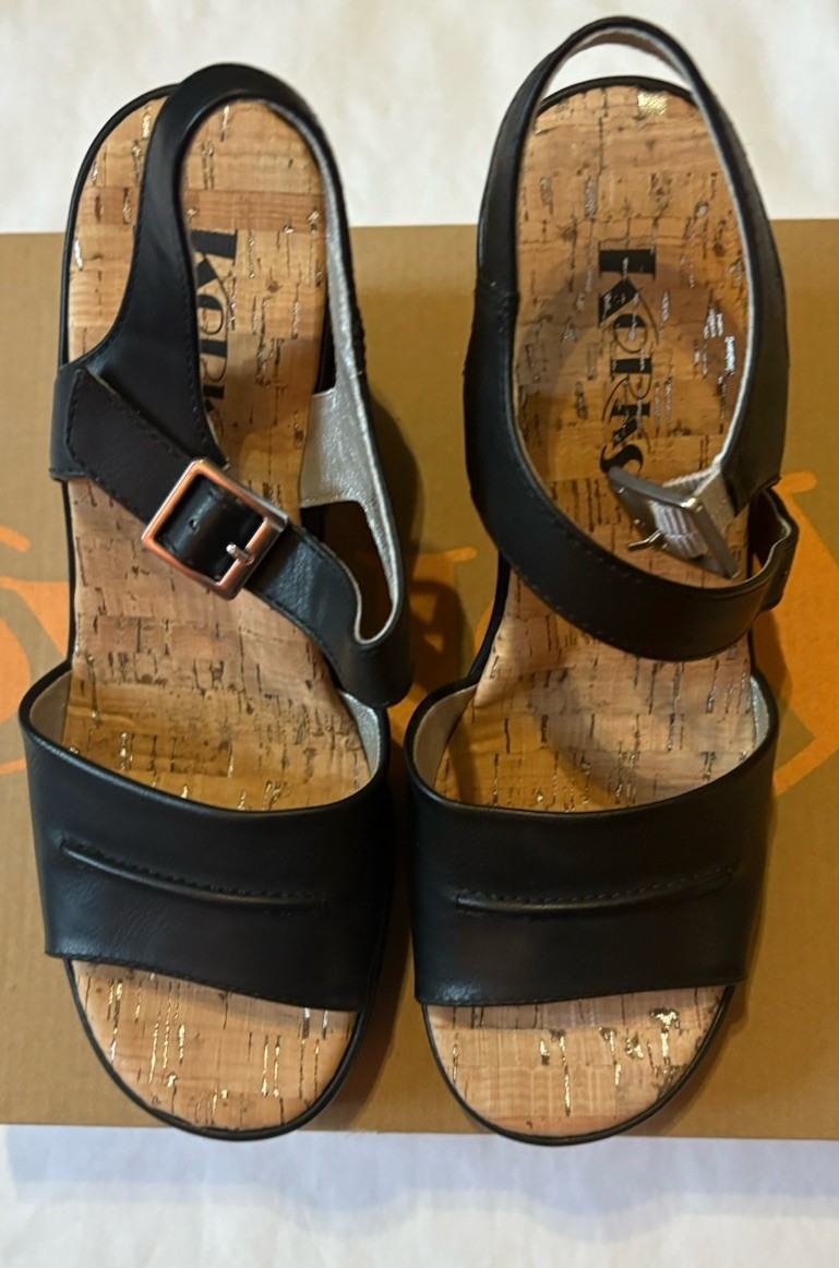 Korks Bardot 8M Cork Wedge Sandals New