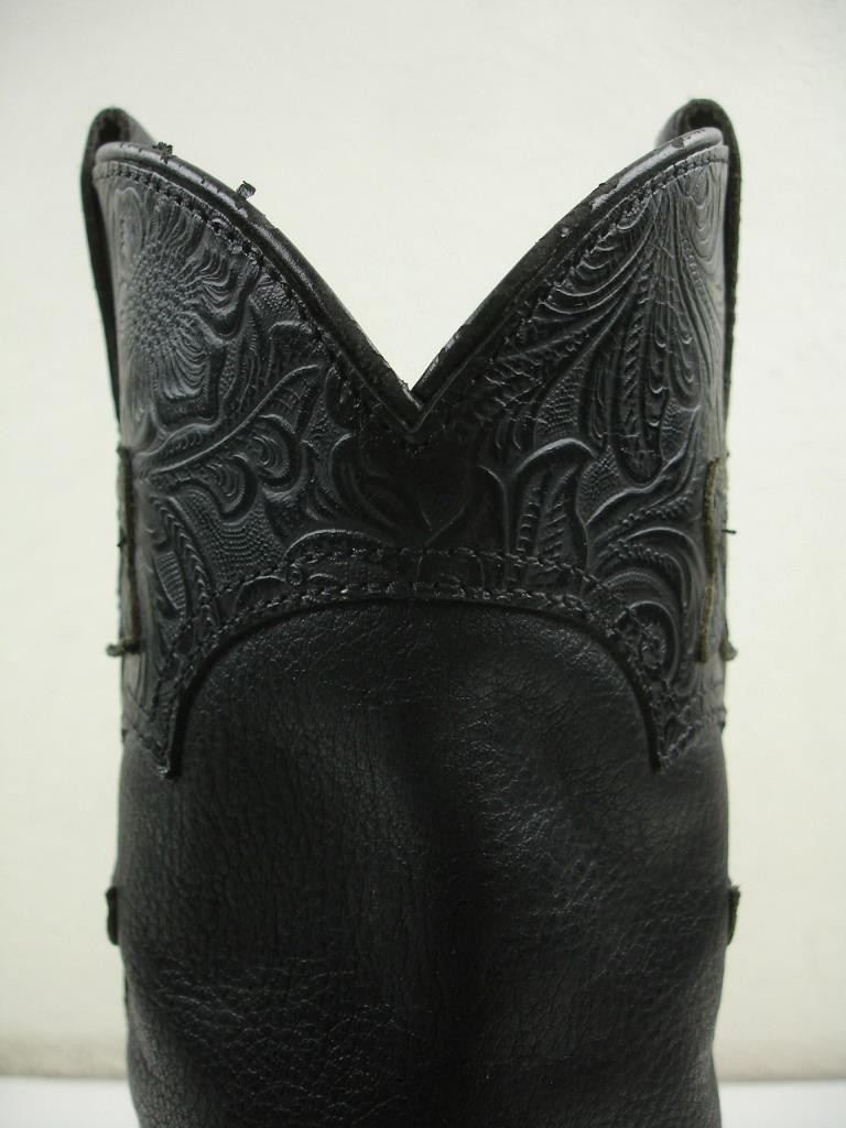 Women’s 9 B M Ariat Rowdy Heritage Black Tooled Leather Square Toe Western Boots