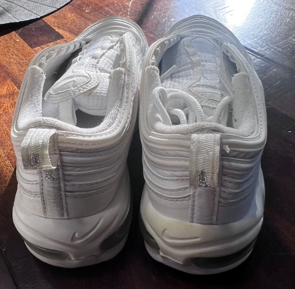 Nike Air Max 97 White Sneakers – Youth 6.5Y / Women’s 8 – Classic Cushioned Runn